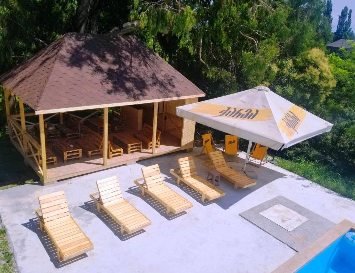 Vita Gardenia Hotel Tskaltubo Exterior photo